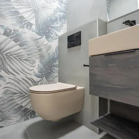 Avantgarde 5 Min Walk Beach&old Town Apartman Zadar