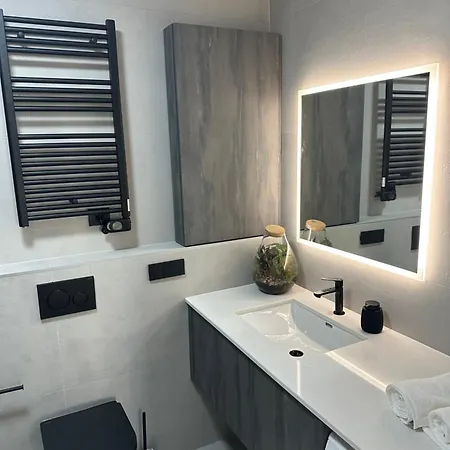 Appartement Avantgarde 5 Min Walk Beach&old Town *