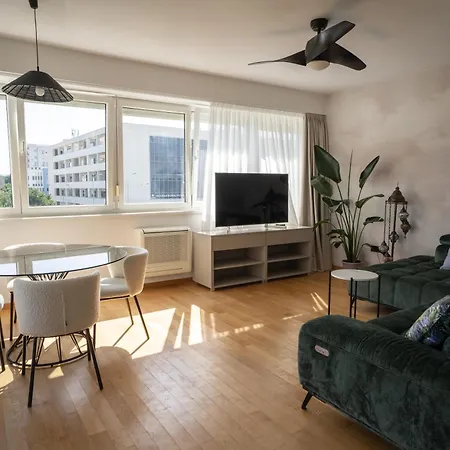 Avantgarde 5 Min Walk Beach&old Town Apartment *
